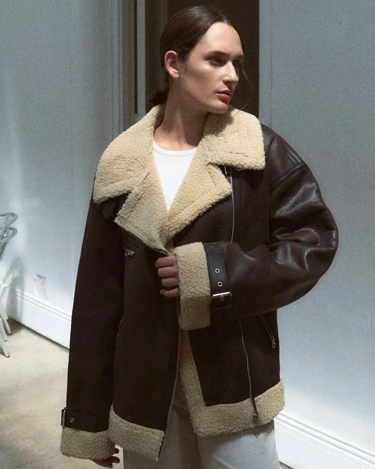 Chaqueta oversized marrón con forro de corderito de Sky en Chaquetas para argentina