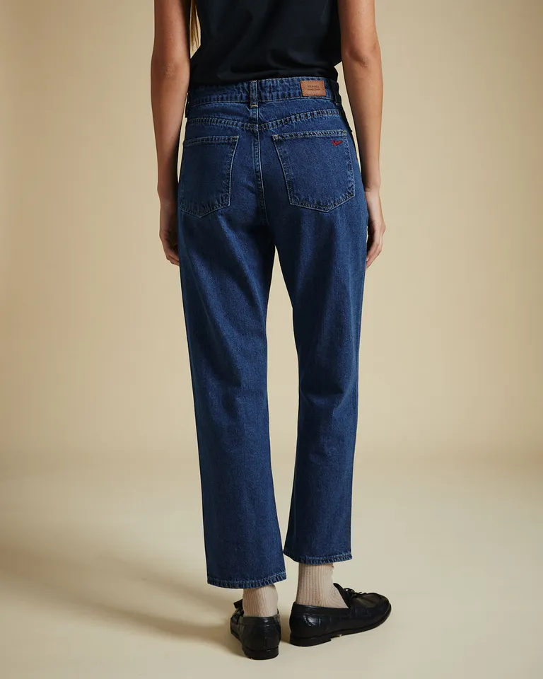 Pantalón de jean corte recto con ajuste en cintura y cadera de tiro medio de Wanama en Pantalones para argentina