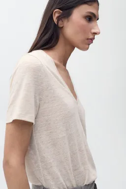 Remera lino cuello de Mango en Remeras para argentina