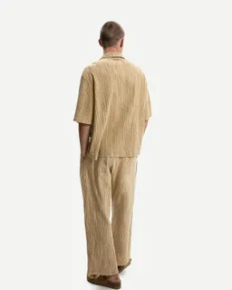 Camisa boxy manga corta plisada de Bershka en Camisas para argentina