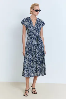 Vestido evasé paisley cinturón de Mango en Vestidos para argentina