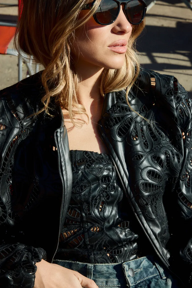 Corset cuero de Audaz en Ropa Interior y Medias para argentina