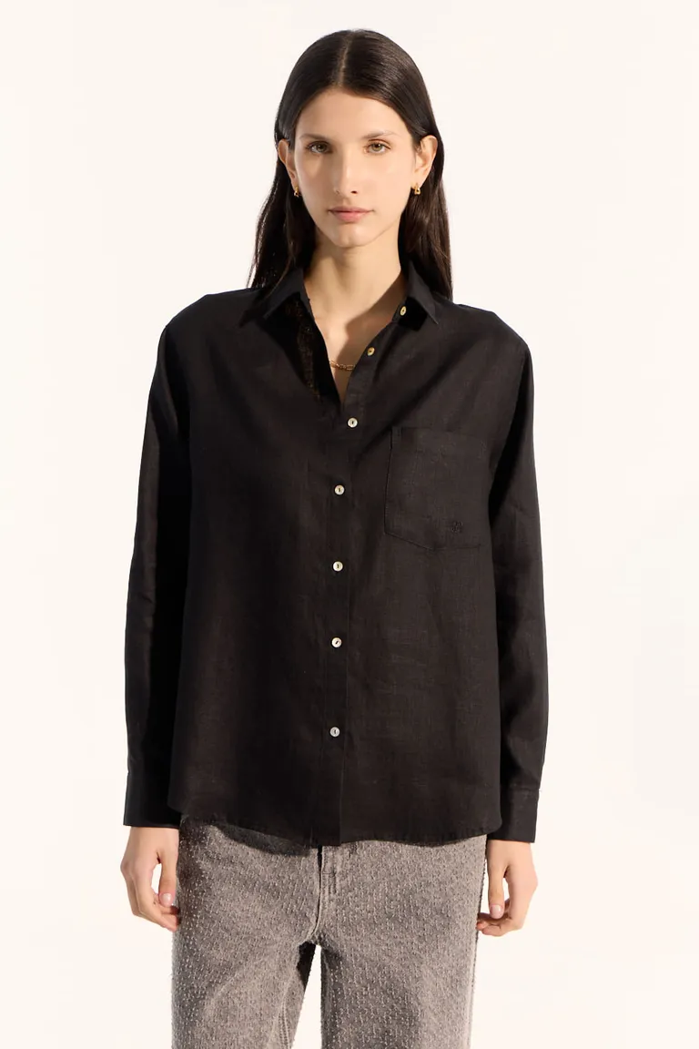 Camisa de lino de corte recto y calce amplio con detalles bordados de Portsaid en Camisas para argentina