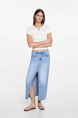 Remera cuello pico de Mango Teen en Remeras para argentina