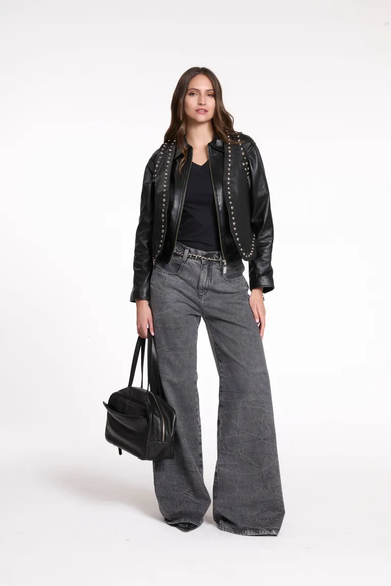 Pantalón de algodón de tiro medio y corte relajado para un look casual y cómodo de Justaosadia en Pantalones para argentina