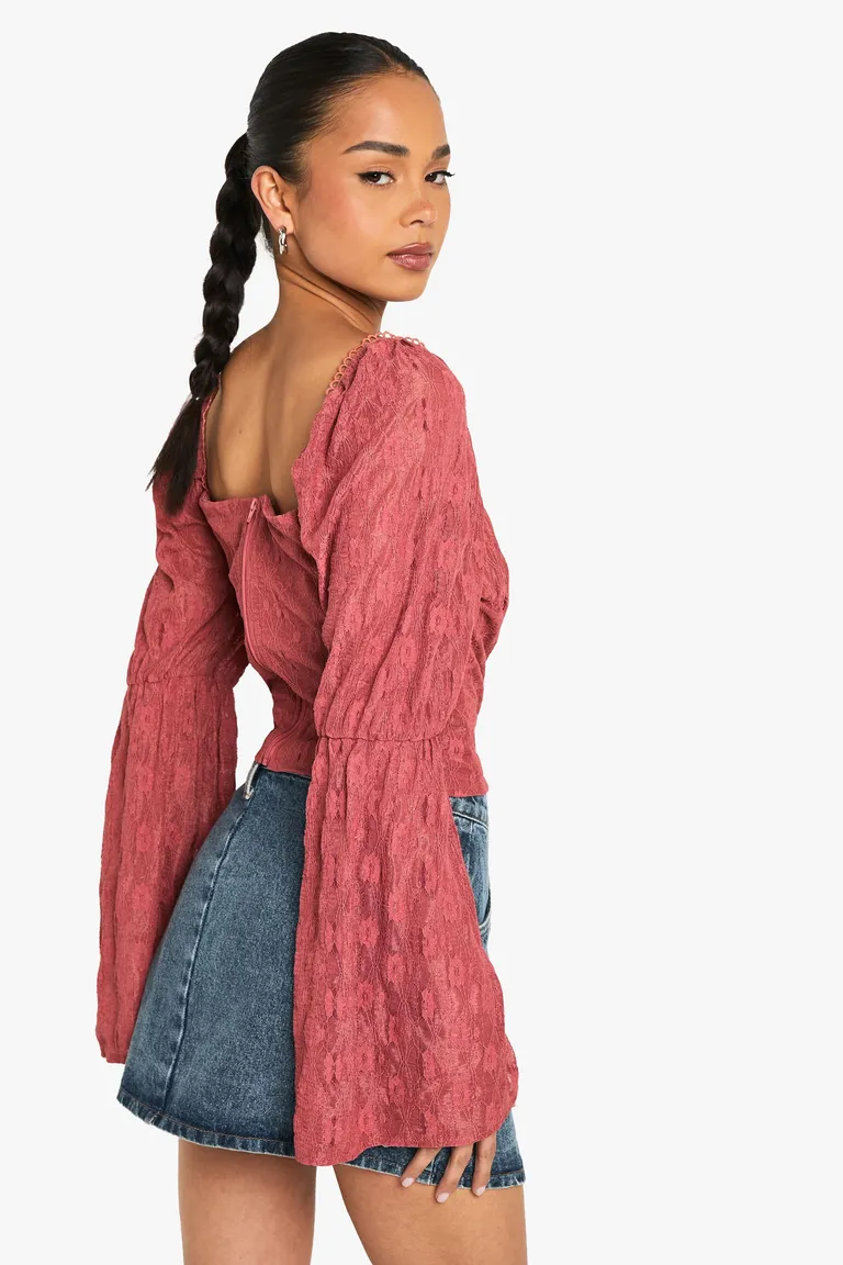Top lechera mangas acampanadas encaje de Boohoo en Blusas para argentina