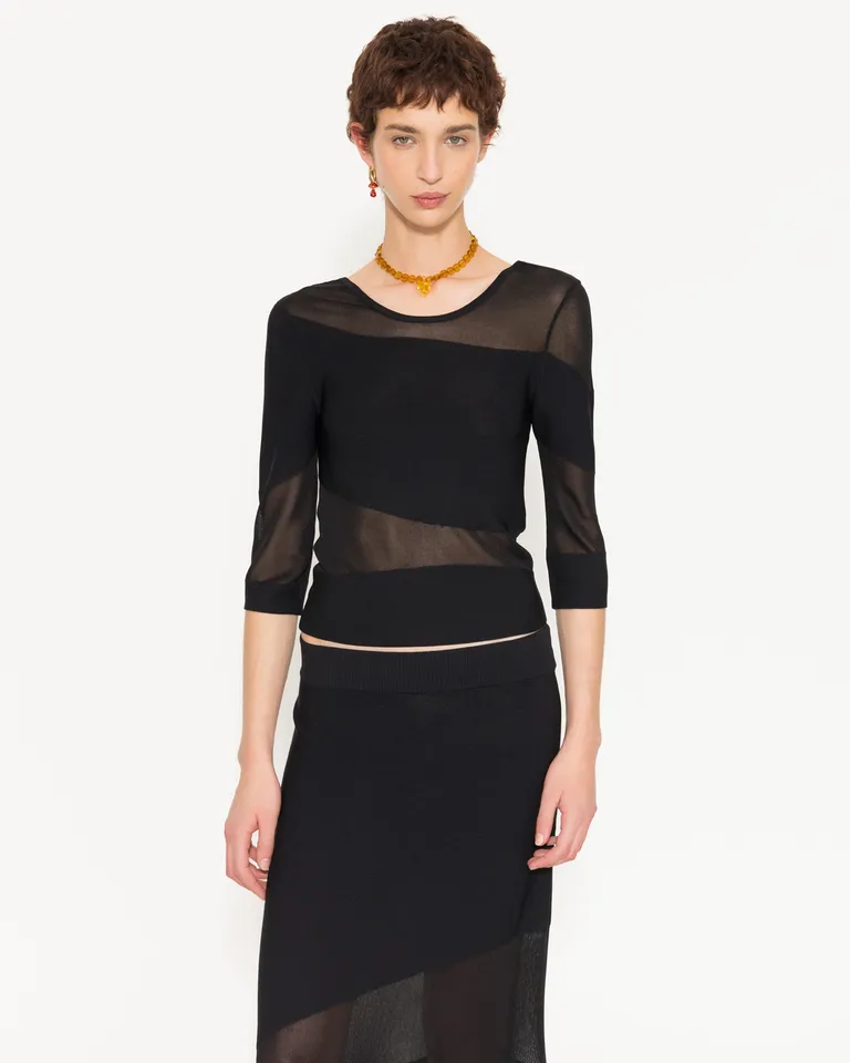 Top de manga 3/4 con detalles de organza transparente de Jazmin Chebar en Tops para argentina