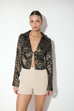 Blusa jezabel animal print de Audaz en Blusas para argentina