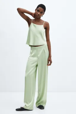 Pantalón fluido satinado de Mango en Pantalones para argentina