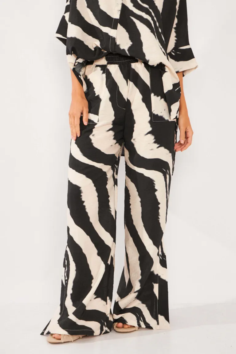 Pantalón ancho de seda con estampado alegre y sofisticado de Belle en Pantalones para argentina