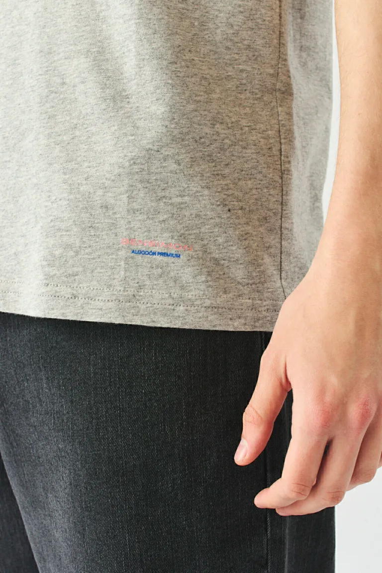 Remera de algodón pima con cuello en V para hombre de Bensimon en Remeras y Polos para argentina