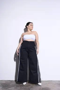 Pantalón Ancho Cinturón de Cheta Jeans en Pantalones para argentina
