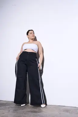 Pantalón Ancho Cinturón de Cheta Jeans en Pantalones para argentina