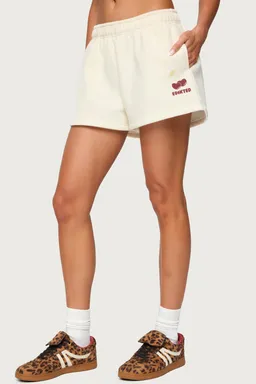 Shorts deportivos cherry babe de Edikted en Shorts para argentina