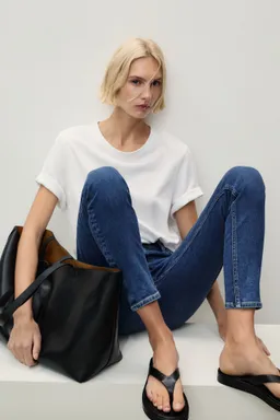 Jeans skinny tiro medio de Mango en Pantalones para argentina