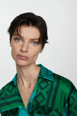 Vestido estampado con lazo de Mango en Vestidos para argentina