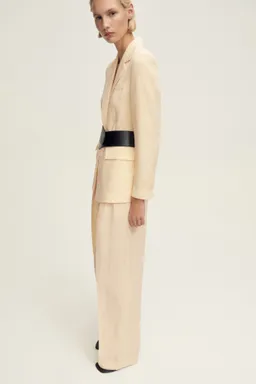 Pantalón traje recto lino de Mango en Pantalones para argentina
