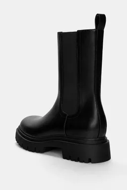 Botines chelsea con volumen de Pull&Bear en Botas y Botinetas para argentina