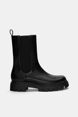 Botines chelsea con volumen de Pull&Bear en Botas y Botinetas para argentina