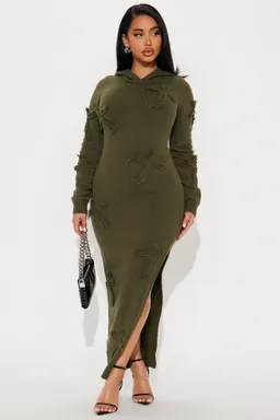 Vestido maxi suéter alix oliva de Fashion Nova en Buzos y Sweaters para argentina