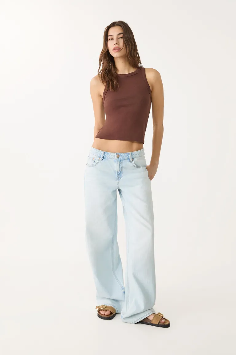 Top nadadora básico de Stradivarius en Tops para argentina