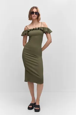 Vestido textura volante de Mango en Vestidos para argentina