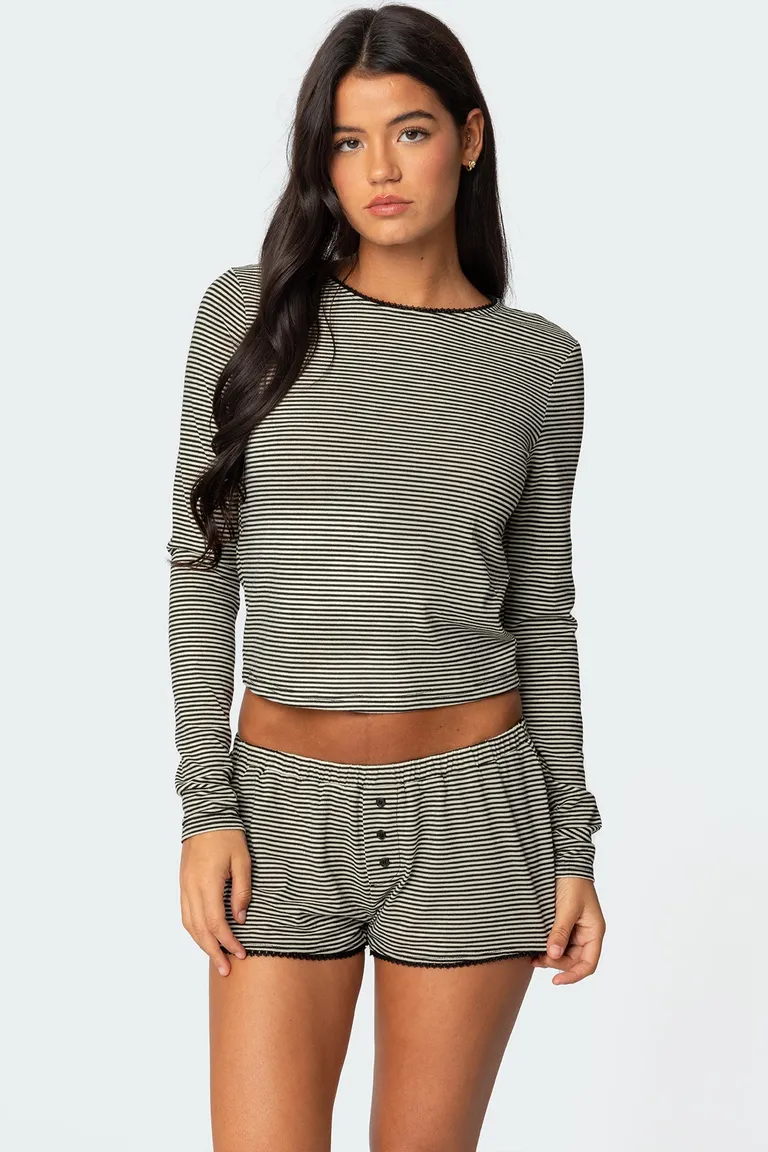 Remera manga larga rayas suzy de Edikted en Buzos y Sweaters para argentina