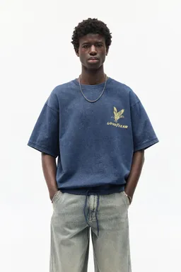Buzo manga corta goodyear de Pull&Bear en Remeras y Polos para argentina