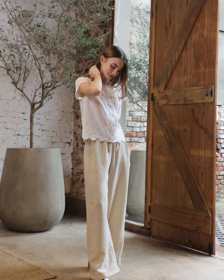 Pantalón palazzo de lino con cintura elástica y bolsillos de Hesed en Pantalones para argentina