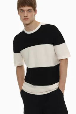 Remera punto texturizada de Lefties en Buzos y Sweaters para argentina