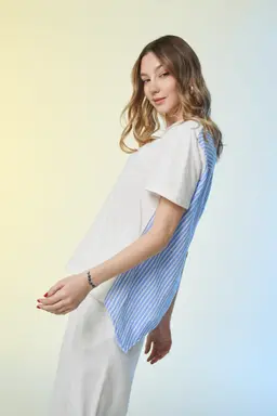 Remera dominica de Apricot en Remeras para argentina