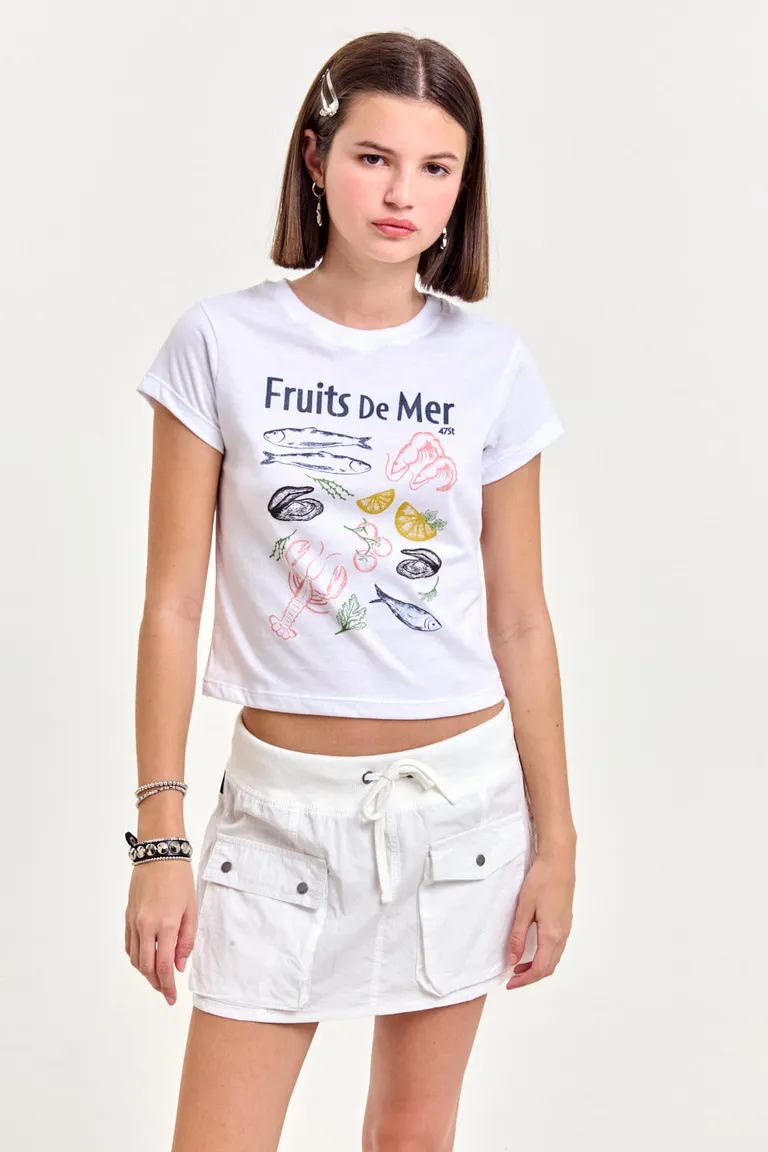 Remera de algodón con estampado de frutas de mar, ideal para un look fresco y casual de 47 Street en Remeras para argentina