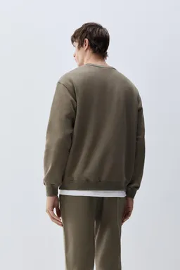 Buzo básico de Lefties en Buzos y Sweaters para argentina