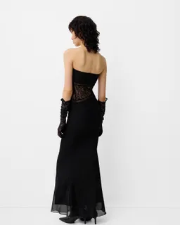 Vestido maxi bandeau con encaje de Bershka en Vestidos para argentina