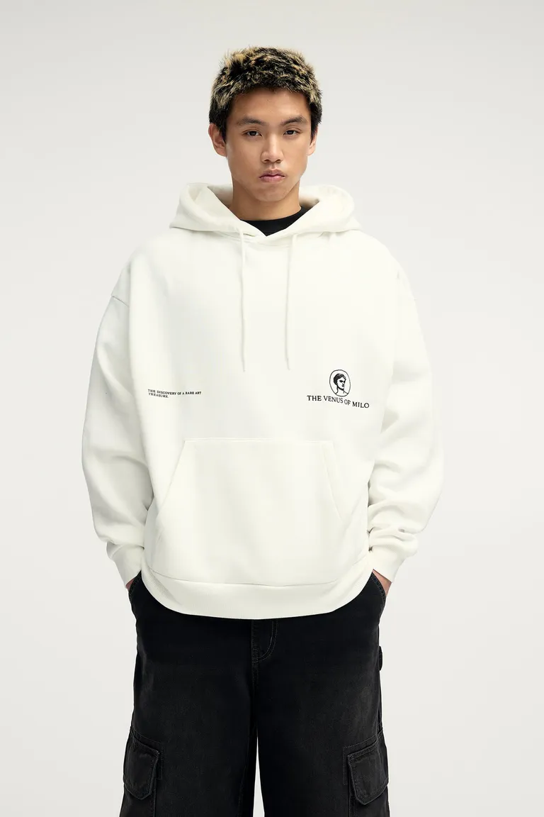 Sudadera capucha venus de milo de Pull&Bear en Buzos y Sweaters para argentina
