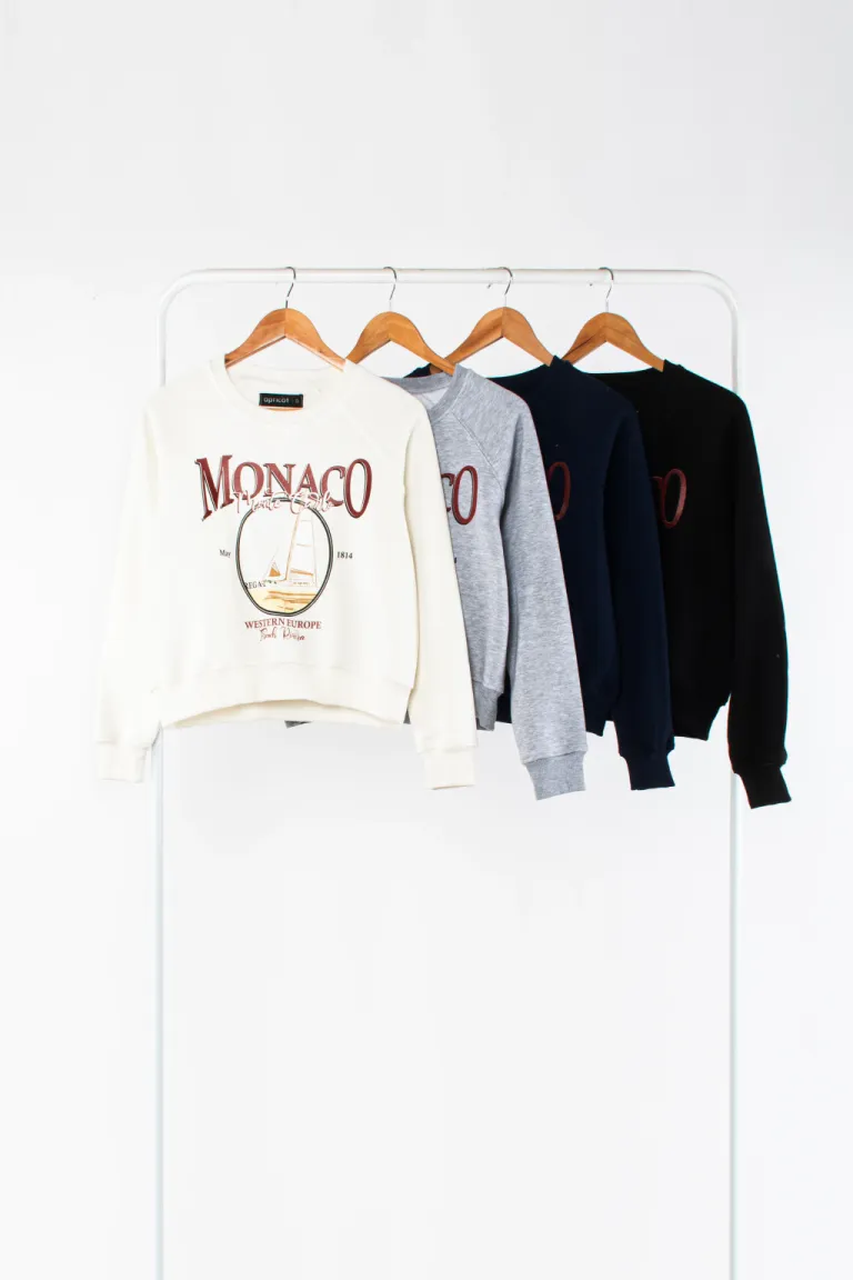 Buzo blanco con estampado 'Monaco' - Prenda de moda y estilo para mujer de Apricot en Buzos y Sweaters para argentina