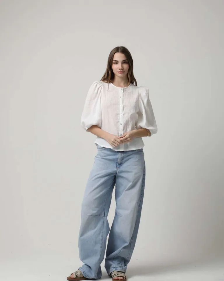 Camisa de manga princesa con diseño de jacquard para mujer de Hesed en Camisas para argentina