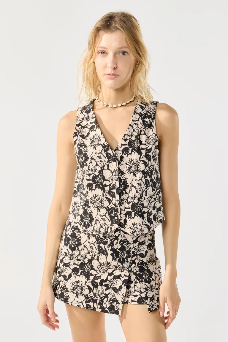 Chaleco de estampado floral con corte ajustado y bolsillos para mujer de Cuesta Blanca en Chalecos para argentina