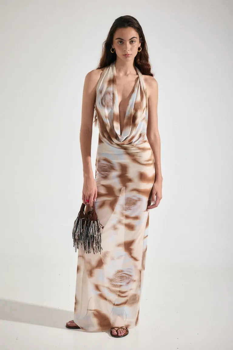 Vestido largo transparente con estampado floral y escote ajustable de Audaz en Vestidos para argentina