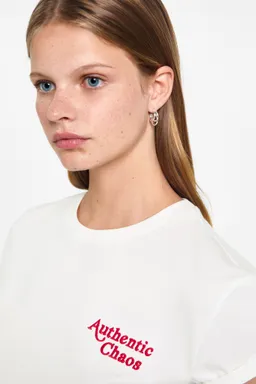 Remera algodón bordada de Mango Teen en Remeras para argentina