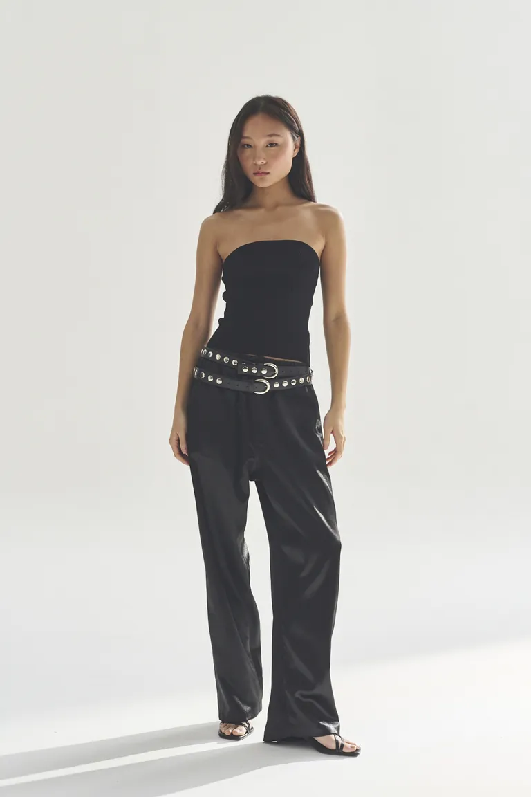 Pantalón aretha negro - Prenda versátil y de moda para el armario femenino de Akiabara en Pantalones para argentina