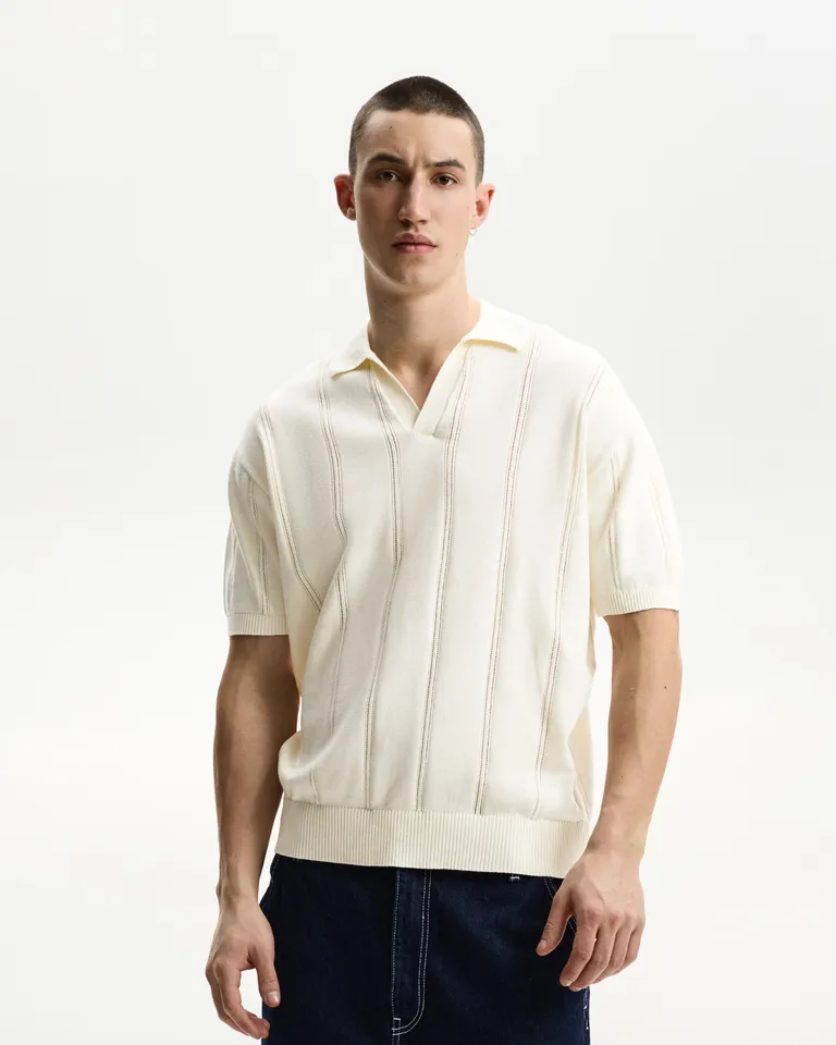 Chomba manga corta texturada de Bershka en Remeras y Polos para argentina