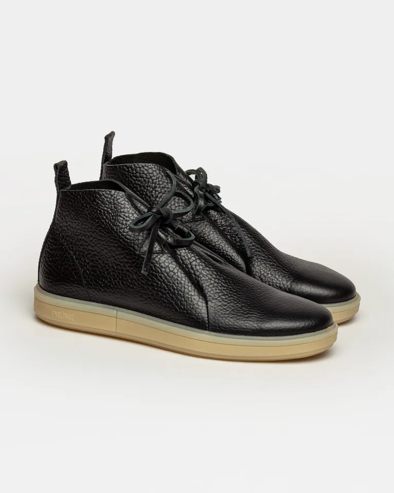 Zapatos acordonados en cuero graneado, diseño clásico y confortable de Prüne en Abotinados para argentina