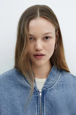 Chaqueta bomber vaquera de Mango en Chaquetas para argentina