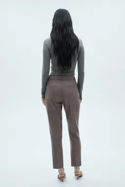 Pantalón skinny tiro medio de Mango en Pantalones para argentina
