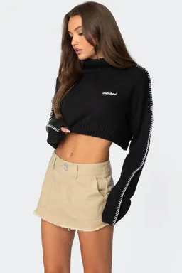 Sweater cuello tortuga bordado de Edikted en Buzos y Sweaters para argentina