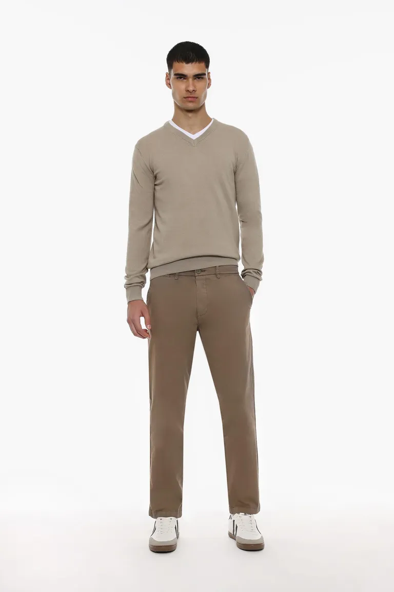 Pantalón chino slim de Lefties en Pantalones para argentina