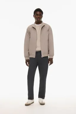Pantalón chino slim de Lefties en Pantalones para argentina