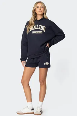 Shorts felpa malibu girl de Edikted en Shorts para argentina