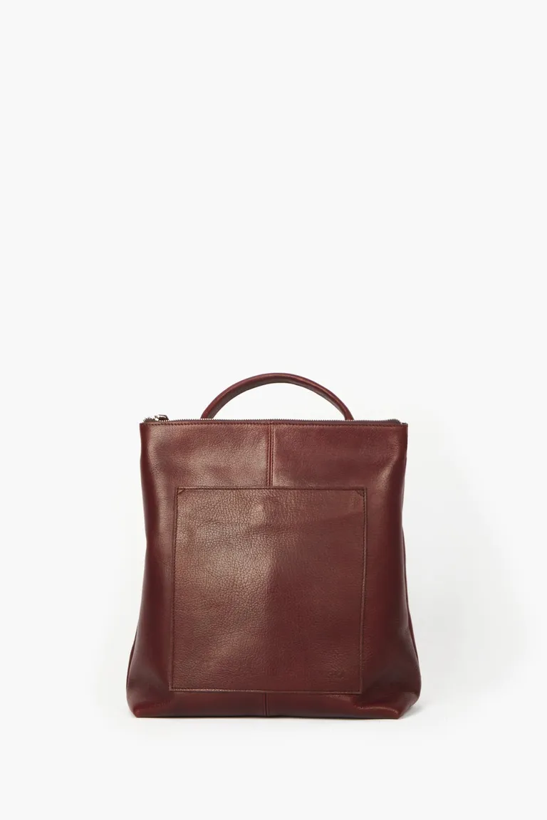 Mochila urbana con bolsillo delantero y cierre metálico superior de diseño versátil de Mishka en Mochilas para argentina